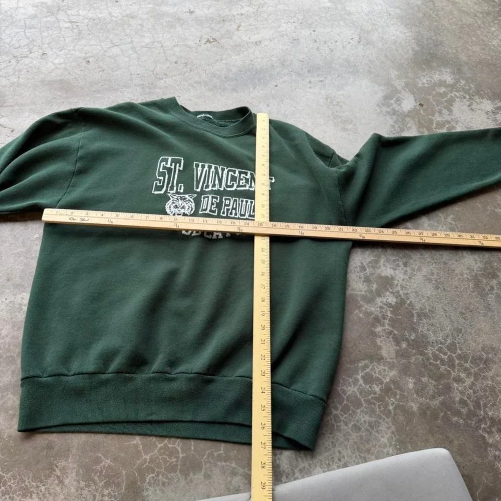 Vintage 90's Forrest green st Vincent crewneck graphic sweatshirt